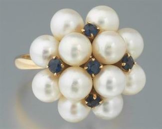 Ladies Gold, Pearl and Blue Sapphire Cluster Ring 