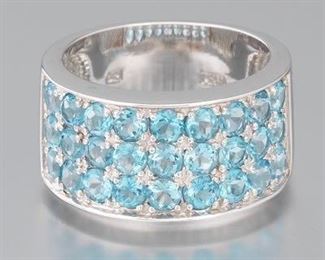 Ladies White Gold and Blue Topaz Ring 