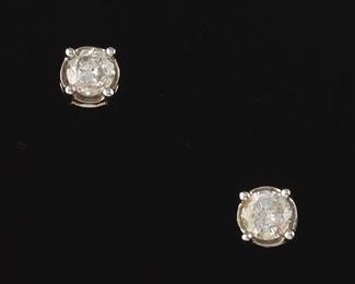 Pair of Diamond Stud Earrings 