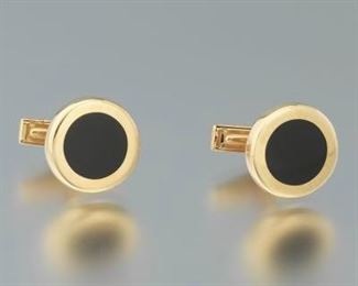 Pair of Gold and Black Onyx Cufflinks 