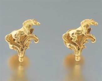 Pair of Gold Equestrian Cufflinks 