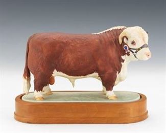 Royal Worcester SemiAntique Doris Linder Porcelain Hereford Bull, on Wooden Stand, Original Certificate 