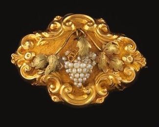 Victorian Gold and Pearl Brooch 