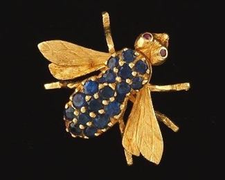 Vintage Herbert Rosenthal Gold and Blue Sapphire Bee Brooch 