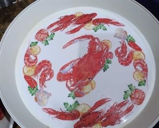 Plate sets for boiled seafood