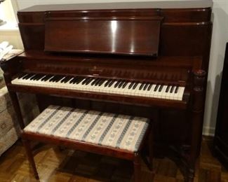 Steinway & Sons Piano, Wonderful Sound w/Bench