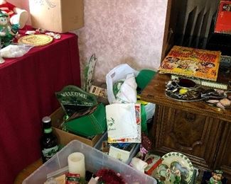 St. Patrick’s Day and different holiday items