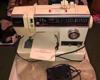 Singer 6235 sewing machine
