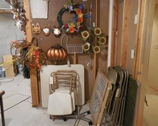 Folding chairs, wreaths, misc