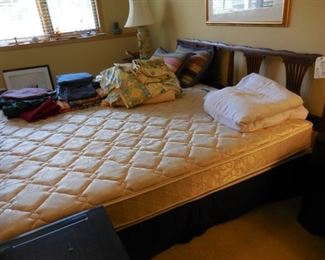 King size bed