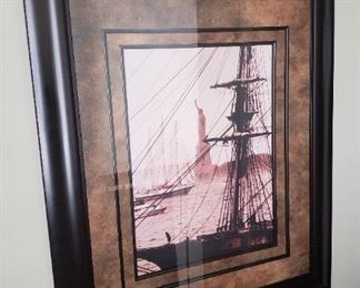 Large Statue of Liberty Framed Picture