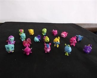 Hatchimals Collection 3 Cases