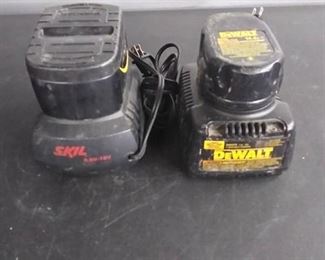 Tool Lot #42 Dewalt & Skil Batteries & Chargers.