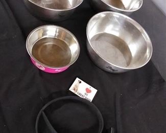 Petsafe Coller/ 4 Pet Bowls/ Dog Magnet
