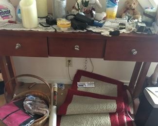 Entrance Table--Nice Condition