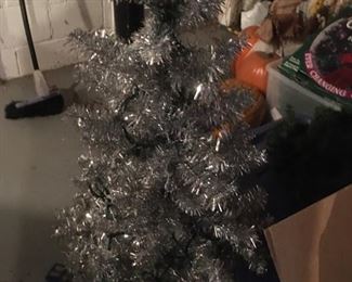 Another Aluminum Christmas Tree