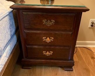 #4	Cresent Manufacturing Co. Gallatin TN solid Pennsylvania cherry bedside table with 3 drawers and glass top.  23"x16"x26" 2 @ $100 each	 