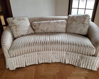 Sofa- down, made by Drexel Heritage 74wx44dx31h						$600
