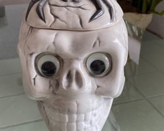 Skull cookie jar
