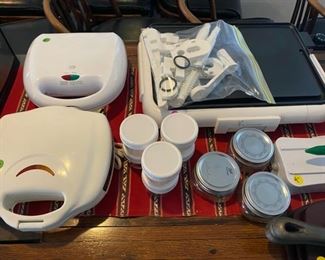 Sandwich & Waffle Makers