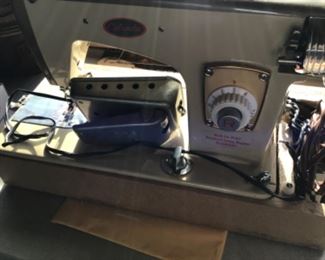 Calanda Sewing Machine