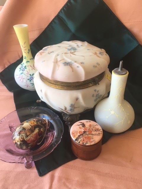 Large Wavecrest collar box .  Heisey  alexanderite bowl & antique barber bottle