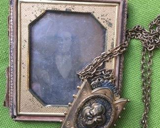 Antique cased photo & locket