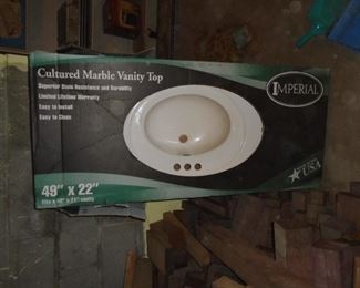 Vanity sink new in box