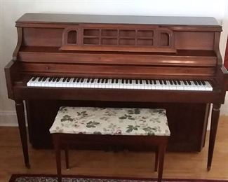 Lovely WH Kimball Co Upright Piano with Bench