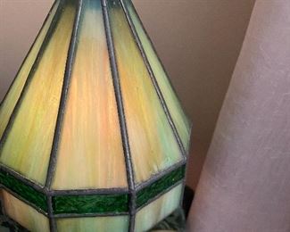 Leaded Stained Glass Table Top Lamp