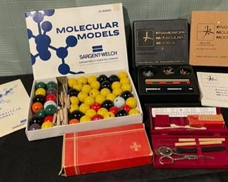 $16.00..................Molecular Models ad more (B680)