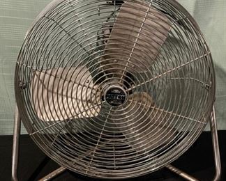 $25.00.................Fan 21" (B668)