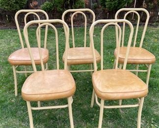 CLEARANCE  !  $12.00 NOW, WAS   $45.00......Set of 5 Chairs (B971)