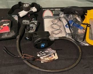 CLEARANCE  !  $6.00 NOW, WAS   $45.00................Diving Headlight and more (B955)