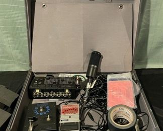 HALF OFF ! $150.00 NOW, WAS $300.00 Michrophone, realistic 4 channel stereo microphone mixer and more (B907)