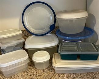 CLEARANCE  !  $4.00 NOW, WAS $10.00........Kitchenware (B016)