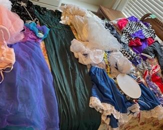 $40.00........................8 Dance Costumes/Dress Up Outfits (B065)