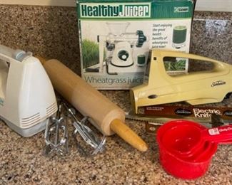 $12.00.......................Hand Mixer and more (B120)