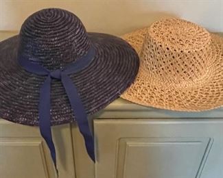 REDUCED!  $7.50 NOW, WAS  $10.00...........2 Women’s Hats (B161)