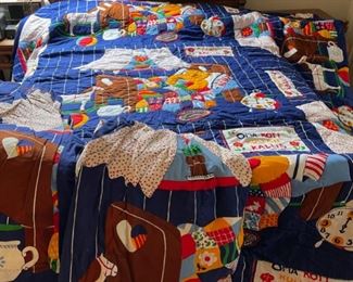 CLEARANCE!  $6.00 NOW, WAS $30.00...................Large Vintage Childs Comforter with 4 matching curtain panels and 2 valences super condition no fading (B197)