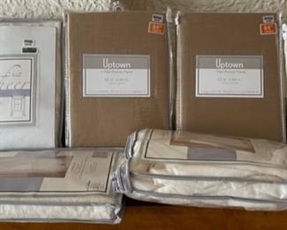 $20.00.......................Lot of Curtain Panels (B202)