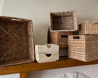 $25.00...................7 Baskets (B242)