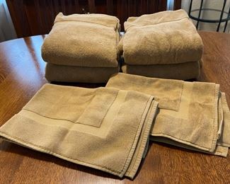 $14.00.....................Towels and Bath Mats (B365)