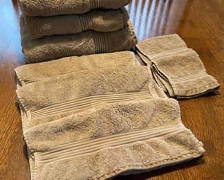 $12.00.....................Towels (B366)