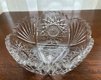 HALF OFF !  $10.00 NOW, WAS   $20.00.............Vintage Cut Glass Bowl 8" diameter (B345)