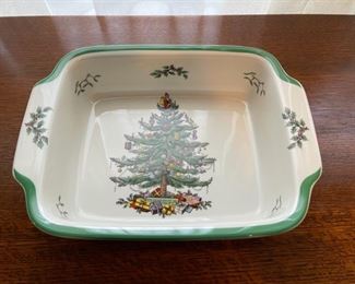 REDUCED!  $12.00 NOW, WAS   $16.00.................Spode Christmas Tree Square Bowl 12" (B330)