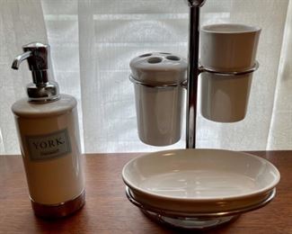 REDUCED!  $12.00 NOW, WAS $16.00..................York Soap Dispenser, Toothbrush/Cup/Soap Dish lot (B385)