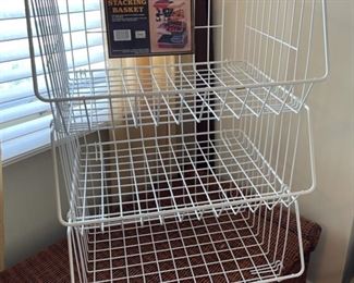 $12.00.....................3 Extra Large Stacking Baskets (B519)