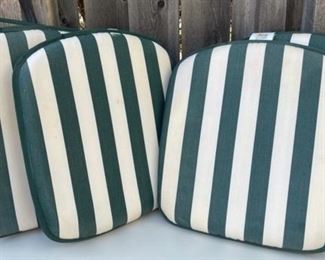 HALF OFF !  $10.00 NOW, WAS  $20.00................Set of 4 Outdoor Cushions (B578)