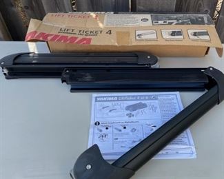 $40.00...................Yakima Lift Ticket 4 Ski Rack (B574)